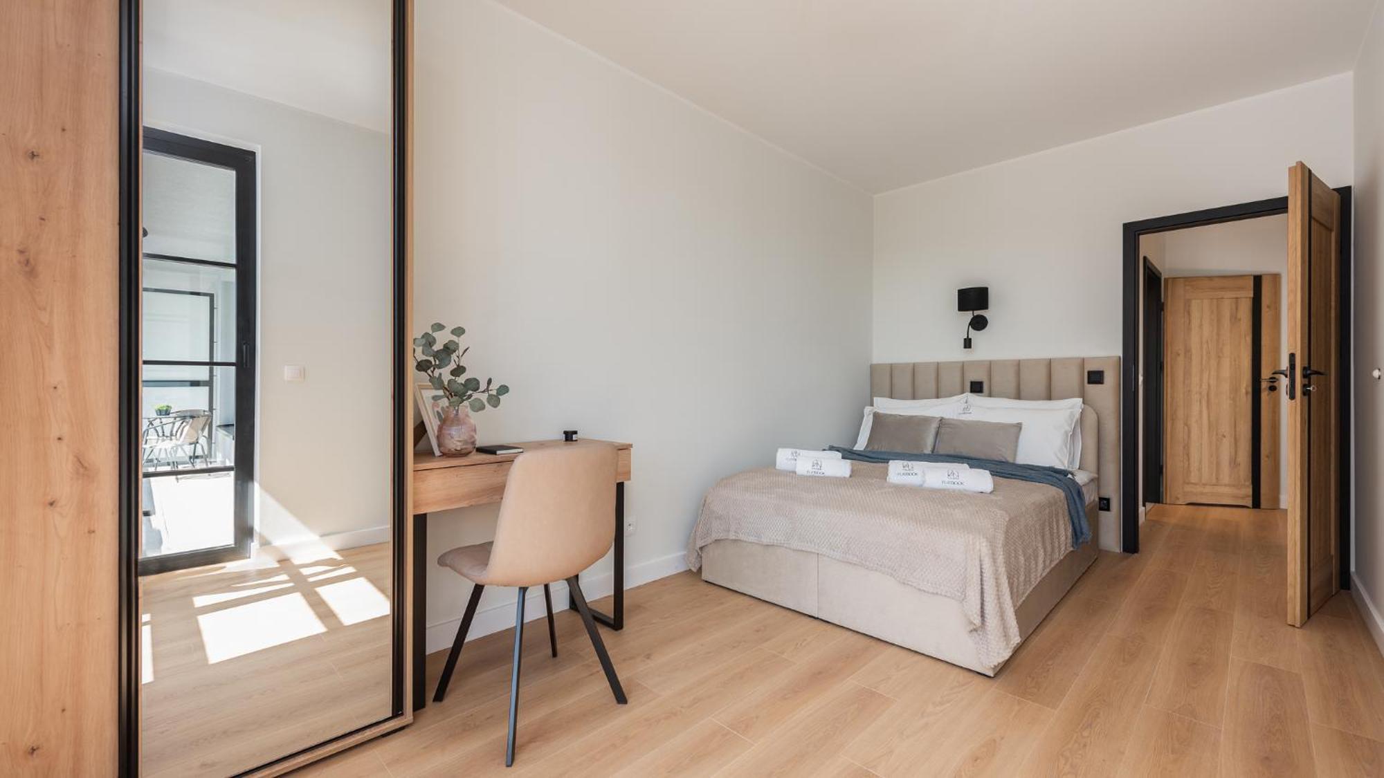Flatbook - City Center Apartments Doki Living Danzig Exterior foto