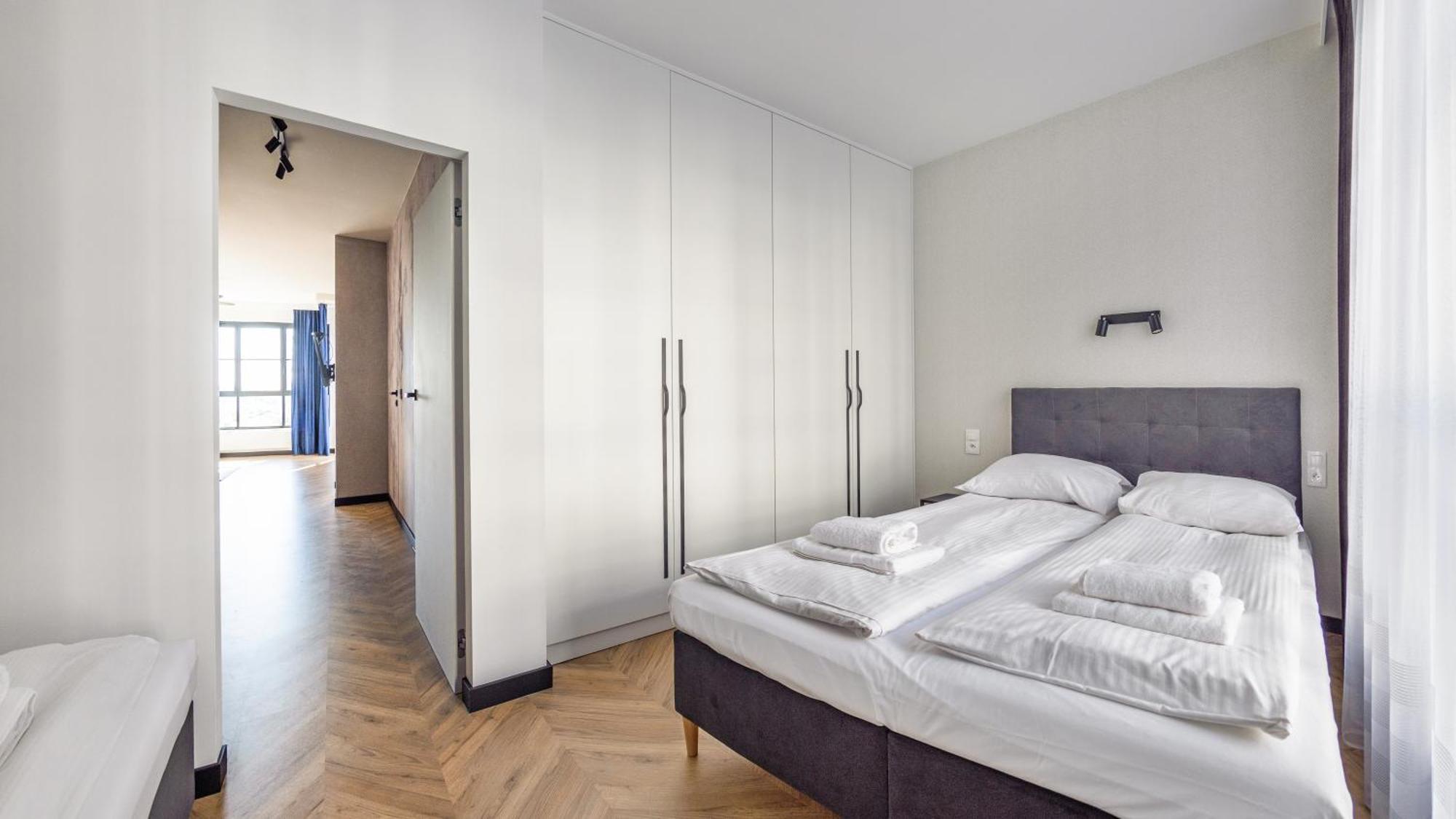 Flatbook - City Center Apartments Doki Living Danzig Exterior foto